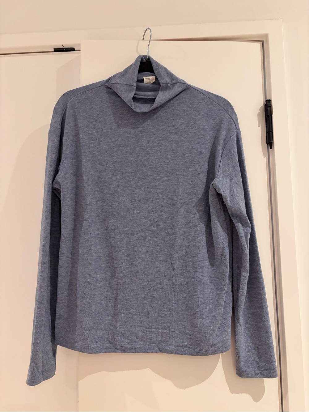 Aritzia Women’s light blue sweater